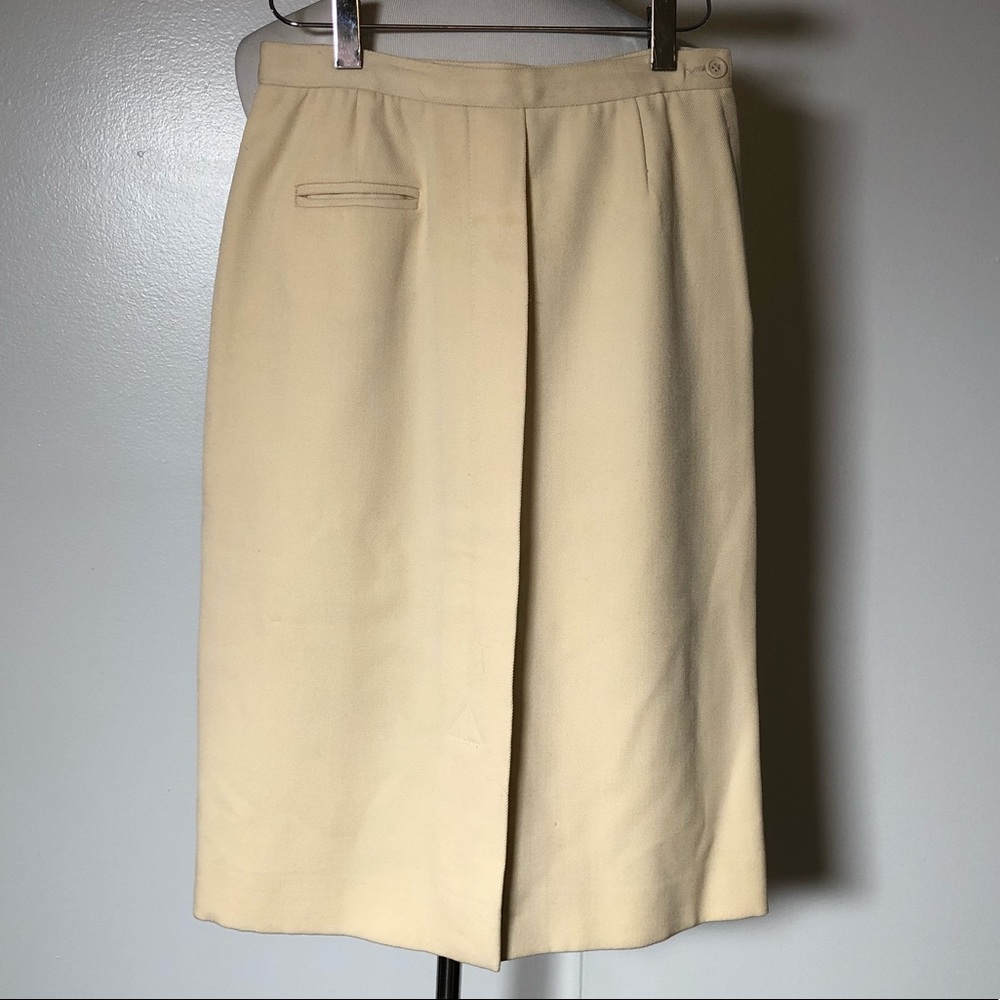 Vintage cream wool skirt